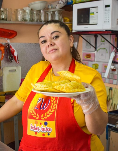 Laura, restaurant owner, Ecuador 🇪🇨
